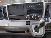 三菱ふそうキャンター平ボディ小型（2t・3t）[写真32]