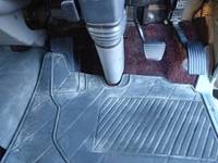 三菱ふそうキャンター平ボディ小型（2t・3t）[写真35]