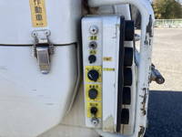 日野デュトロパッカー車（塵芥車）小型（2t・3t）[写真13]