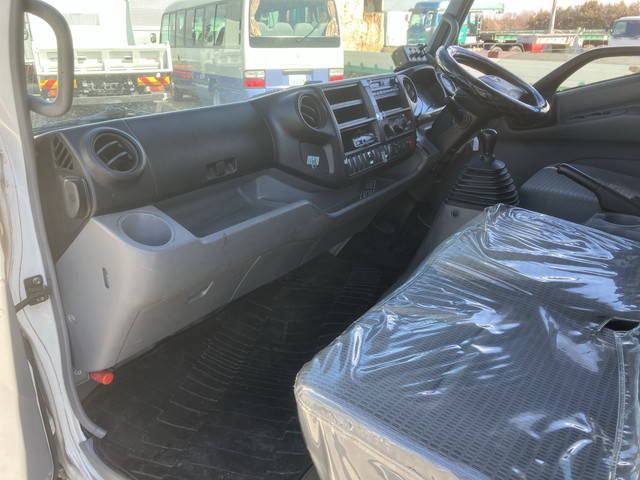 日野デュトロパッカー車（塵芥車）小型（2t・3t）[写真28]