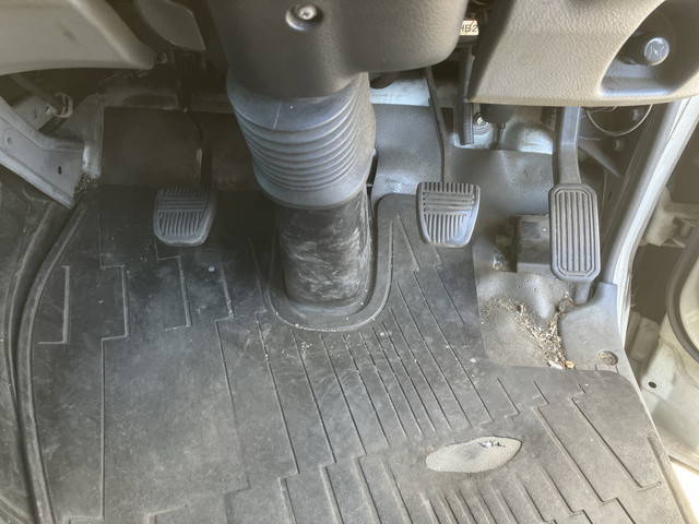 日野デュトロパッカー車（塵芥車）小型（2t・3t）[写真37]