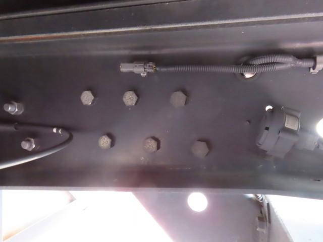 いすゞギガアルミウイング大型（10t）[写真14]