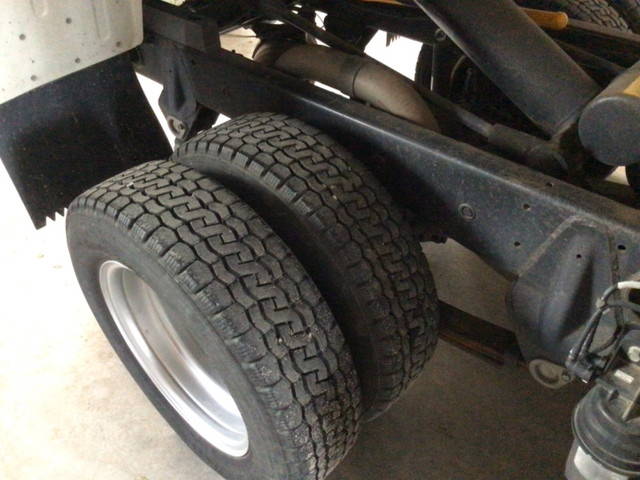 三菱ふそうキャンターダンプ小型（2t・3t）[写真21]