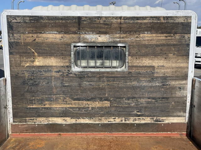 日野プロフィアアルミブロック大型（10t）[写真13]