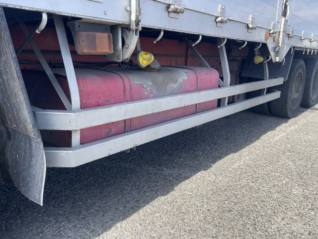 日野プロフィアアルミブロック大型（10t）[写真16]