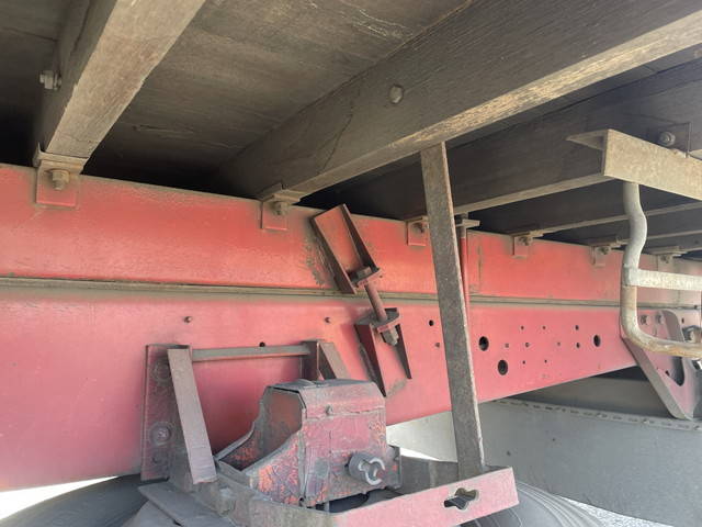 日野プロフィアアルミブロック大型（10t）[写真24]