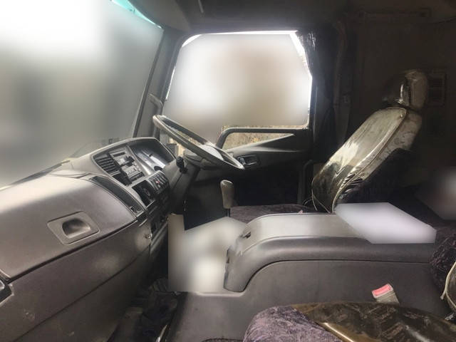 三菱ふそうファイタークレーン5段中型（4t）[写真19]