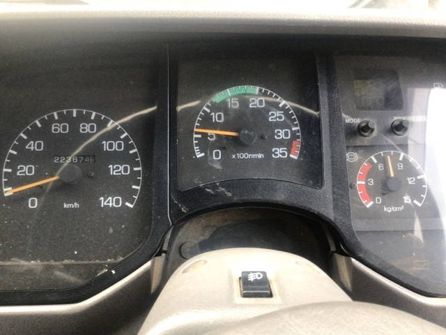 三菱ふそうファイタークレーン5段中型（4t）[写真22]