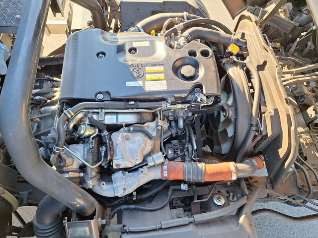 いすゞエルフパッカー車（塵芥車）小型（2t・3t）[写真16]