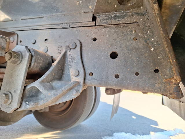 いすゞエルフパッカー車（塵芥車）小型（2t・3t）[写真17]