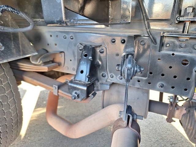 いすゞエルフパッカー車（塵芥車）小型（2t・3t）[写真18]