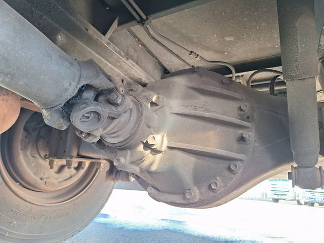 いすゞエルフパッカー車（塵芥車）小型（2t・3t）[写真19]