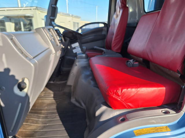 いすゞエルフパッカー車（塵芥車）小型（2t・3t）[写真23]