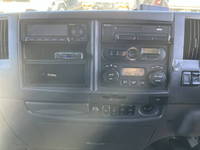 いすゞフォワードアルミウイング中型（4t）[写真37]