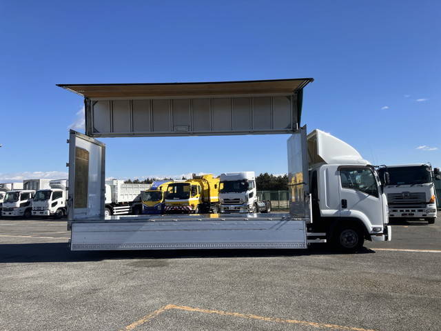 いすゞフォワードアルミウイング中型（4t）[写真06]