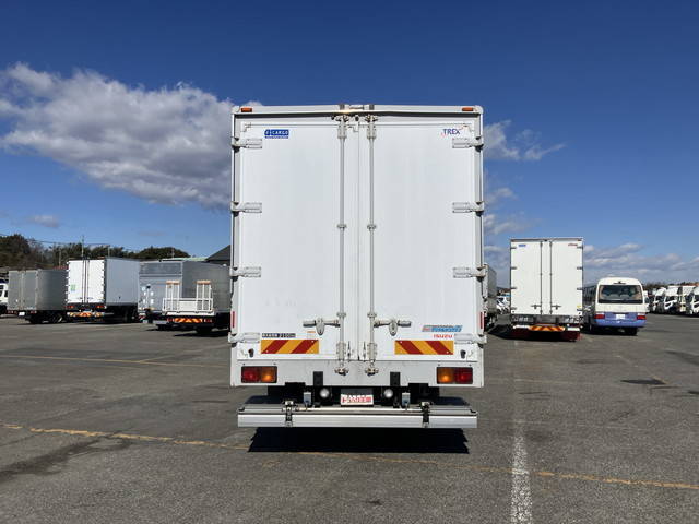 いすゞフォワードアルミウイング中型（4t）[写真09]