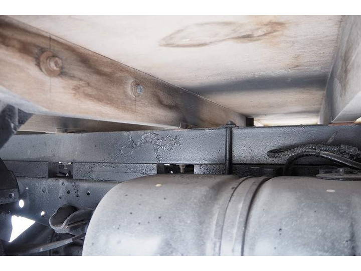 いすゞエルフクレーン5段小型（2t・3t）[写真21]