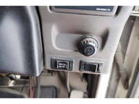 いすゞエルフクレーン5段小型（2t・3t）[写真40]