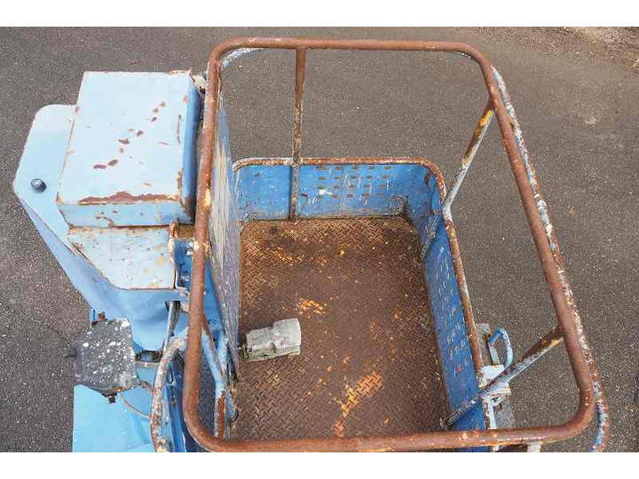 いすゞエルフ高所作業車小型（2t・3t）[写真14]