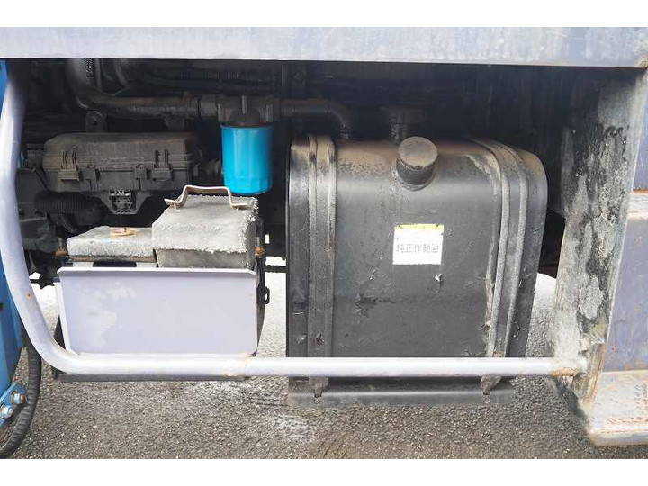 いすゞエルフ高所作業車小型（2t・3t）[写真19]