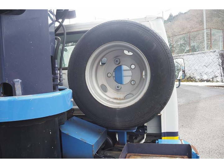 いすゞエルフ高所作業車小型（2t・3t）[写真21]