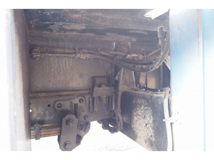 いすゞエルフ高所作業車小型（2t・3t）[写真26]