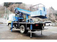 いすゞエルフ高所作業車小型（2t・3t）[写真02]