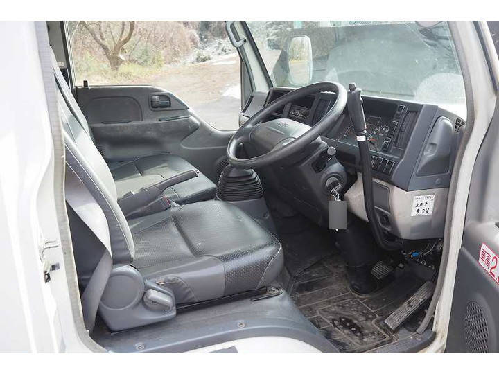 いすゞエルフ高所作業車小型（2t・3t）[写真34]