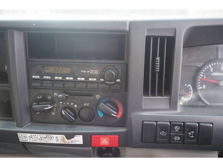 いすゞエルフ高所作業車小型（2t・3t）[写真35]