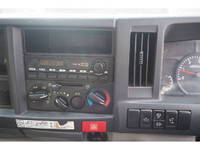 いすゞエルフ高所作業車小型（2t・3t）[写真36]