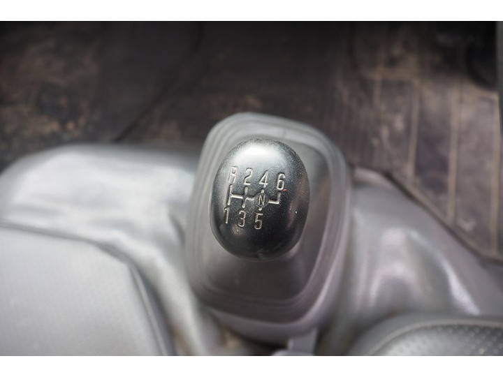 いすゞエルフ高所作業車小型（2t・3t）[写真39]