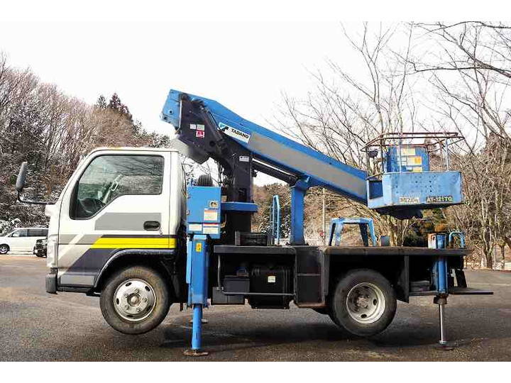 いすゞエルフ高所作業車小型（2t・3t）[写真05]