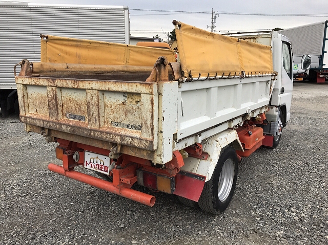 三菱ふそうキャンター三転ダンプ小型（2t・3t）[写真02]
