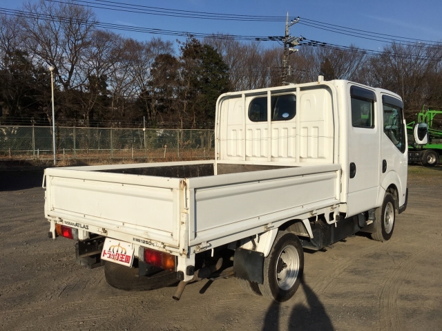 日産アトラスダブルキャブ（Wキャブ）小型（2t・3t）[写真02]
