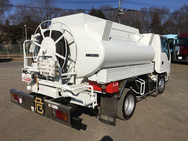 いすゞエルフタンク車（タンクローリー）小型（2t・3t）[写真02]