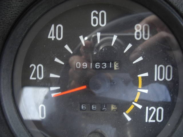 三菱キャンター平ボディ小型（2t・3t）[写真08]