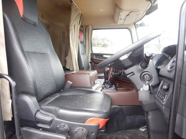 日野プロフィアミキサー車（コンクリートミキサー）大型（10t）[写真16]