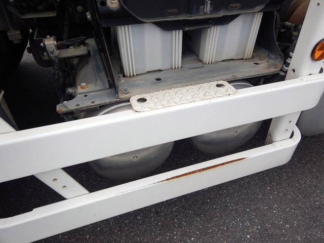 日野プロフィアミキサー車（コンクリートミキサー）大型（10t）[写真36]