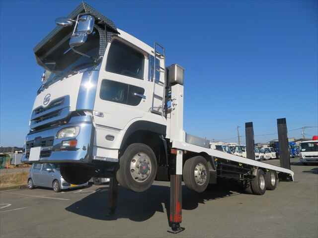 UDトラックスクオンセルフローダー2016年(平成28年)QKG-CG5ZM