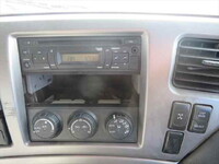 UDトラックスクオンセルフローダー大型（10t）[写真38]