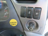 UDトラックスクオンセルフローダー大型（10t）[写真41]