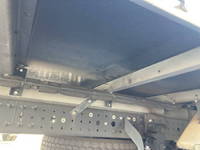 三菱ふそうキャンター冷凍車（冷蔵車）小型（2t・3t）[写真25]