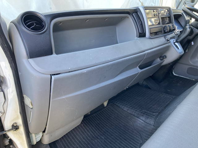 三菱ふそうキャンター冷凍車（冷蔵車）小型（2t・3t）[写真30]