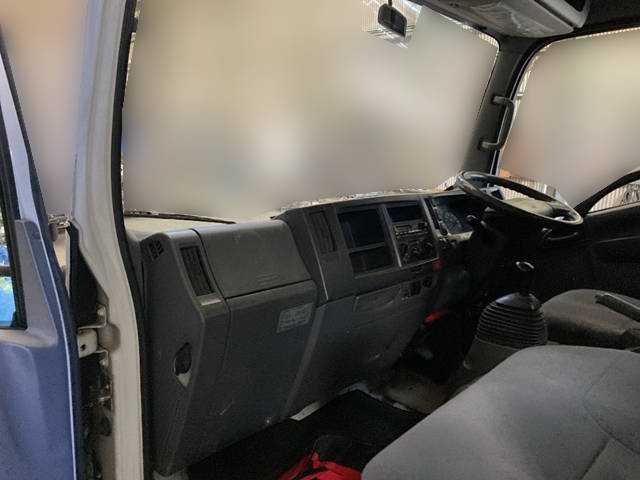 いすゞエルフ平ボディ小型（2t・3t）[写真23]