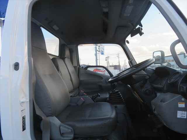 日野デュトロクレーン4段小型（2t・3t）[写真32]