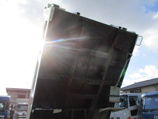 いすゞエルフダンプ小型（2t・3t）[写真13]