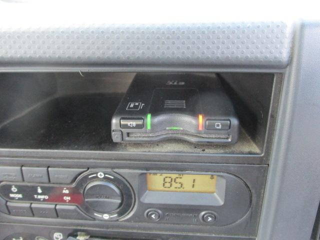 いすゞエルフダンプ小型（2t・3t）[写真23]