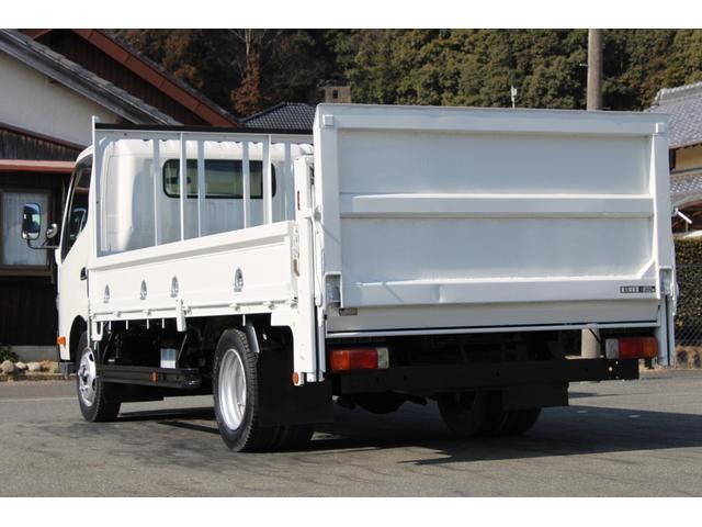 トヨタダイナ平ボディ小型（2t・3t）[写真02]