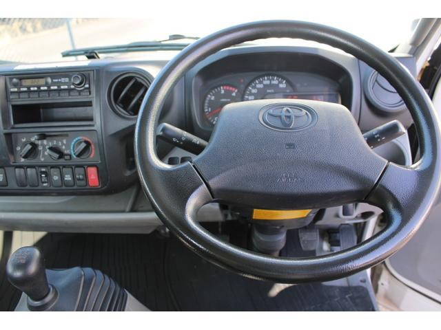 トヨタダイナ平ボディ小型（2t・3t）[写真26]