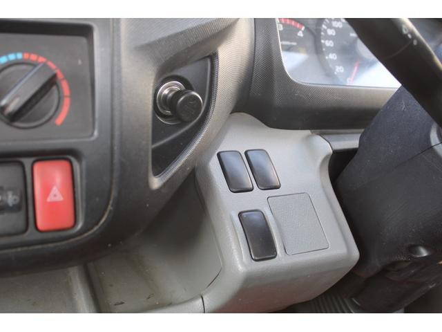 トヨタダイナ平ボディ小型（2t・3t）[写真29]